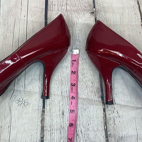 Moda Spana Red High Heel Shoes Size 9M - Picture 2 of 7
